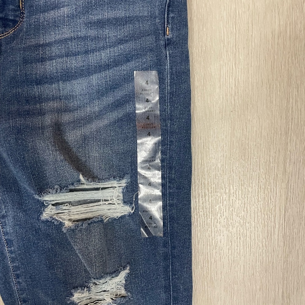 American eagle curvy high rise jean